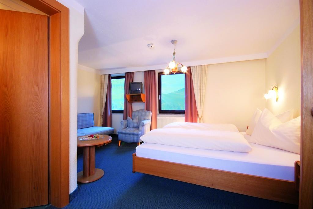 Hotel Zum Lamm Тарренц Номер фото