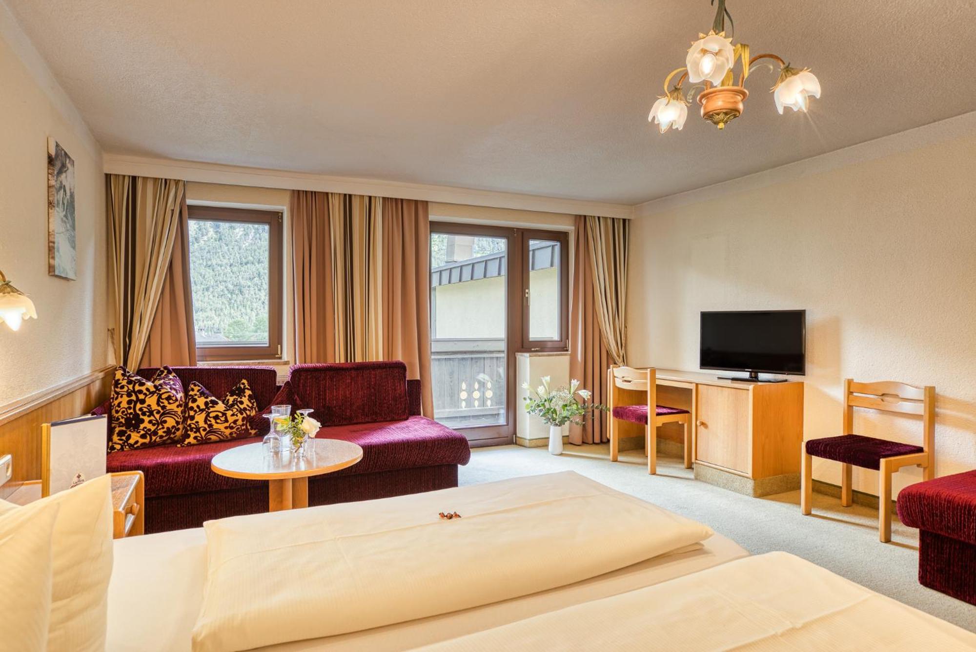 Hotel Zum Lamm Тарренц Екстер'єр фото
