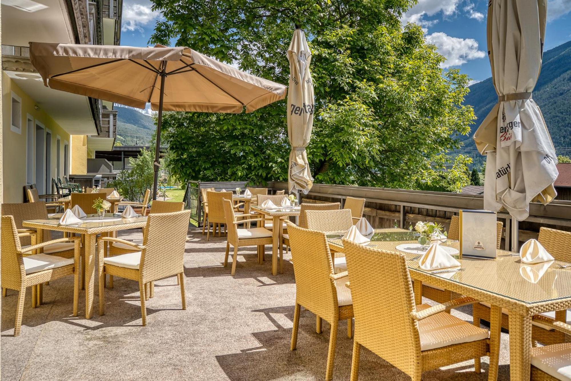 Hotel Zum Lamm Тарренц Екстер'єр фото
