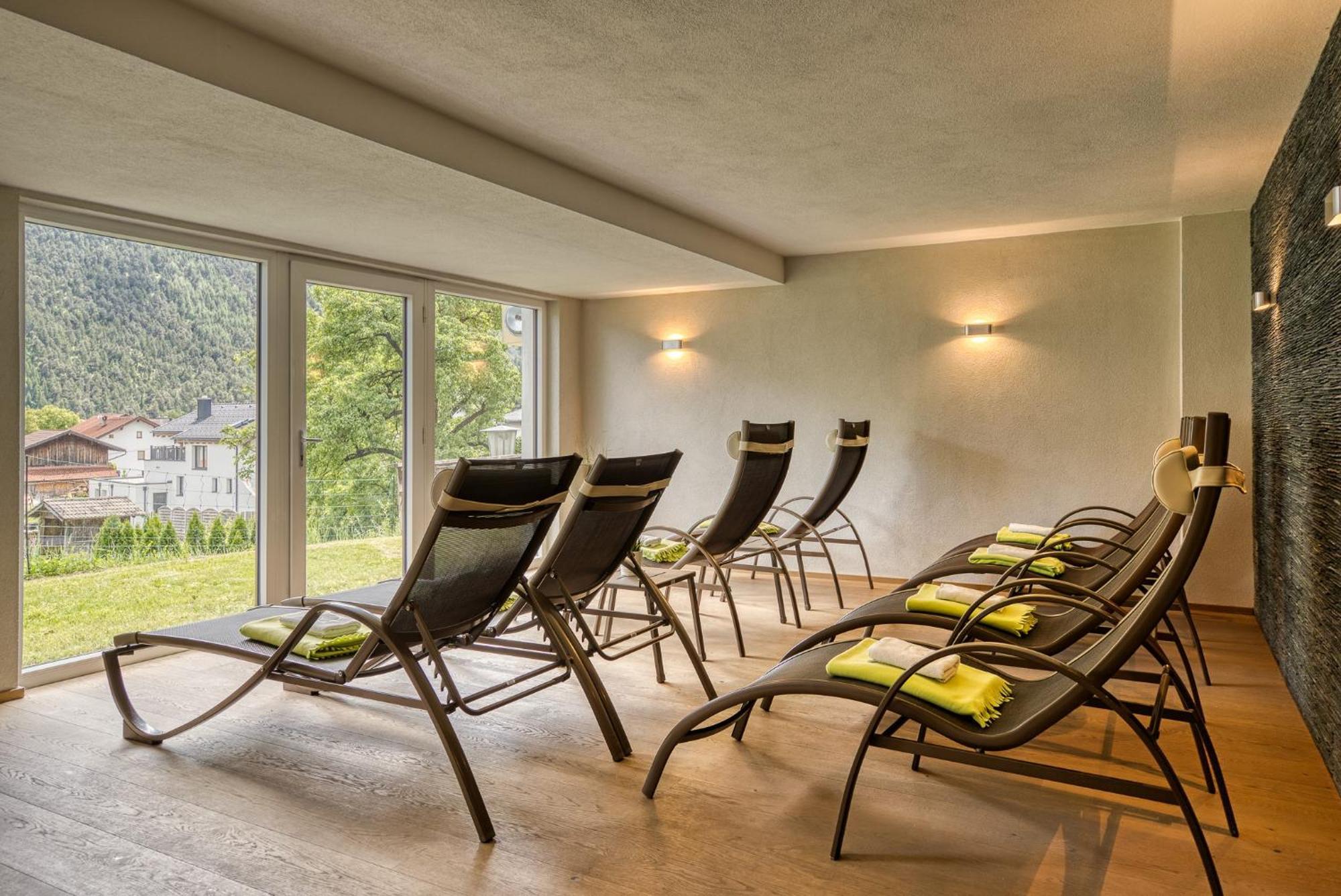 Hotel Zum Lamm Тарренц Екстер'єр фото