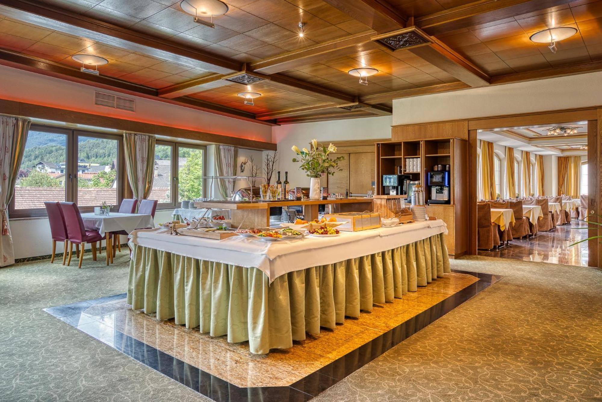Hotel Zum Lamm Тарренц Екстер'єр фото
